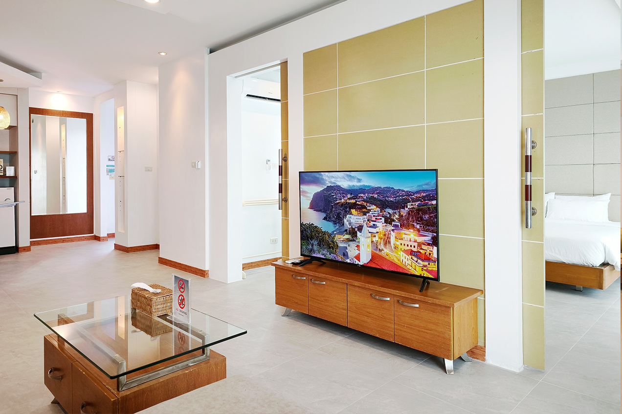 One Bedroom Sea View Suite